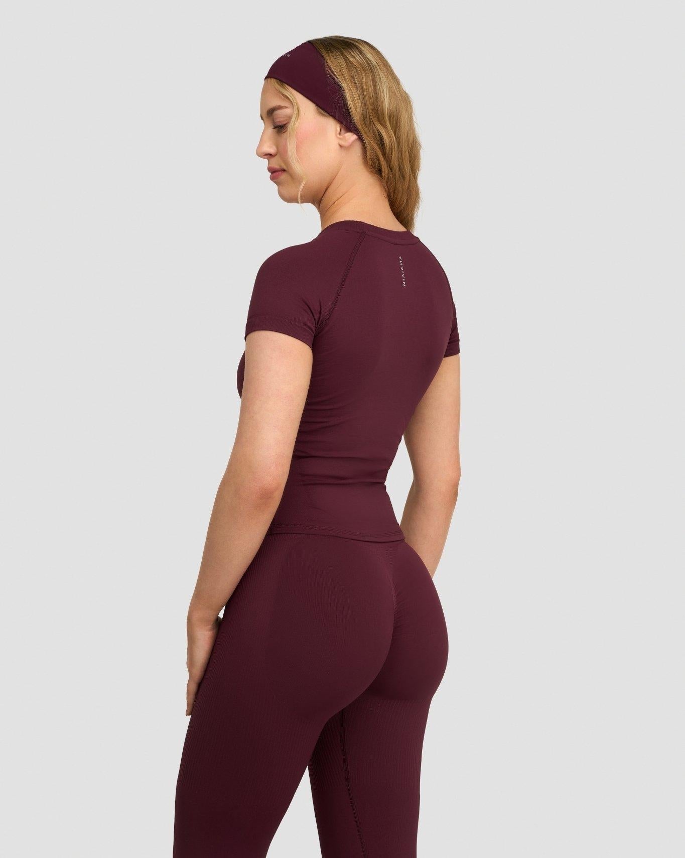 Elevate™ Compression T-shirt | Merlot